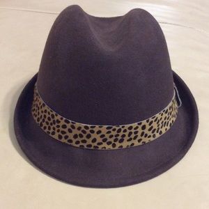 Brown cheetah band Fa Dora hat